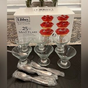 Brand New in Box Libbey Just Desserts Mini Flare